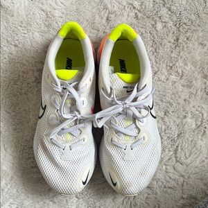 Nike White Mesh Running Shoes with Neon Yellow and Black Details